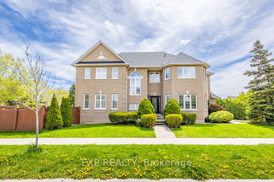 2137 Frontier Drive, Oakville, ON L6M 3S3 at 2137 Frontier Drive, Oakville, ON L6M 3S3, Oakville, ON, L6M 3S3