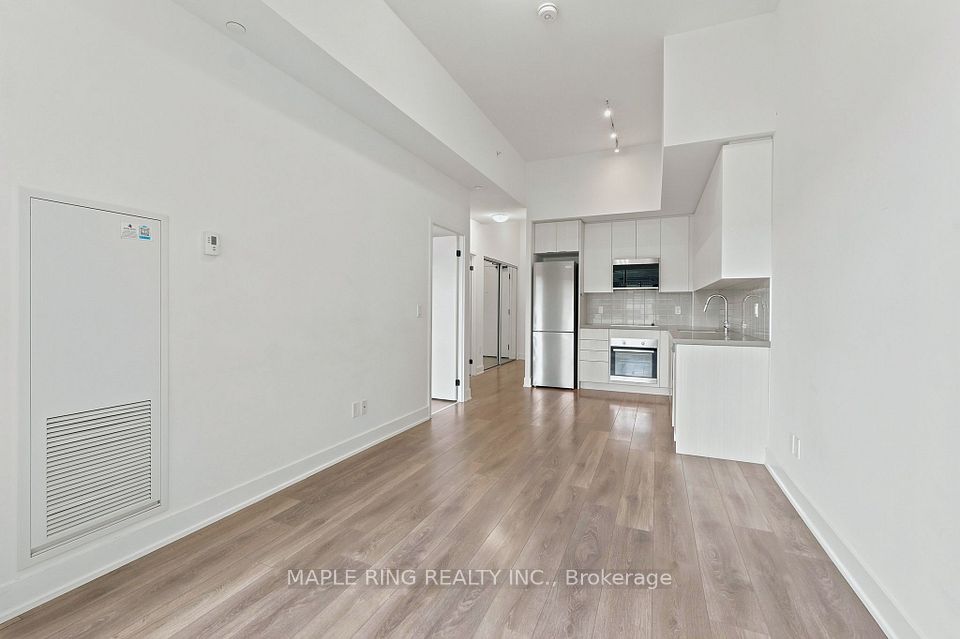2485 Taunton Road 450, Oakville, ON L6H 3R8 at 2485 Taunton Road 450, Oakville, ON L6H 3R8, Oakville, ON, L6H 3R8