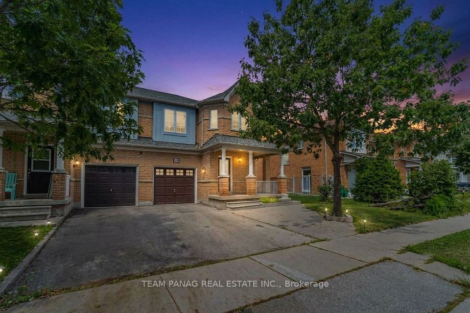 82 Starhill Crescent, Brampton, ON L6R 2W1 at 82 Starhill Crescent, Brampton, ON L6R 2W1, Brampton, ON, L6R 2W1