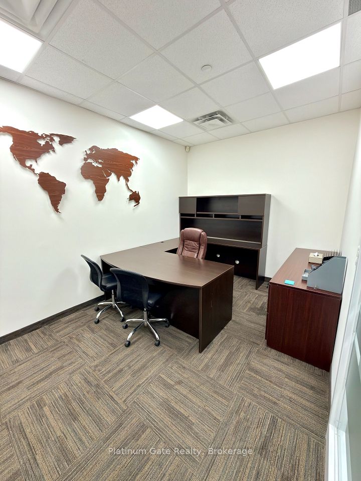 1200 Derry Road #16, Mississauga, ON L5T 0B3