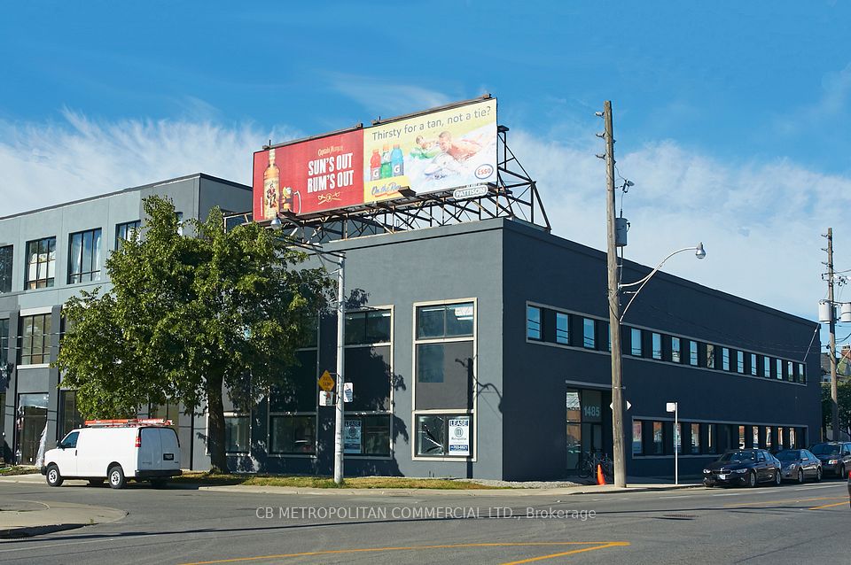 1485 Dupont Street 208, Toronto, ON M6P 3S2
