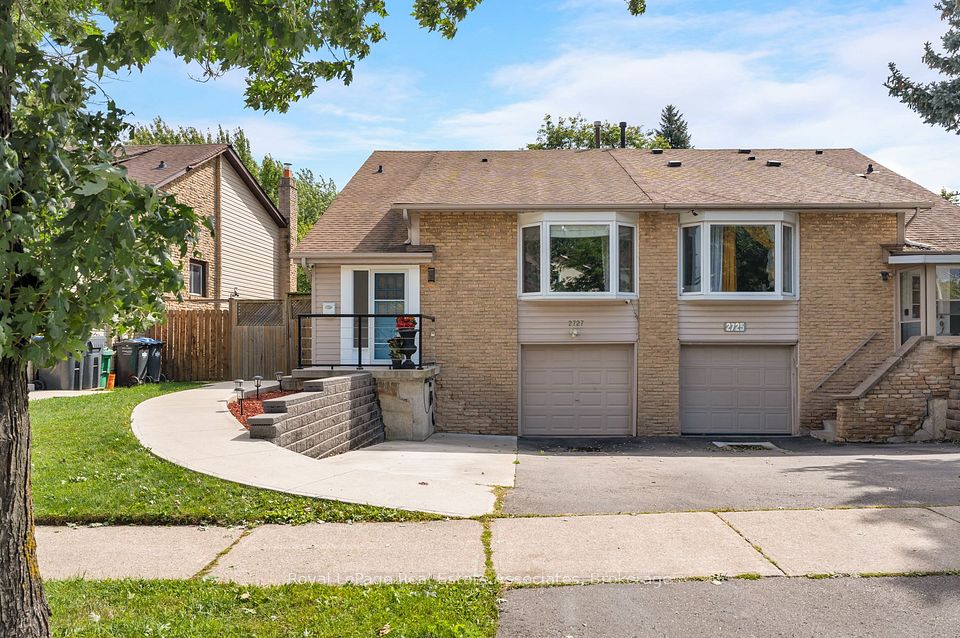 2727 Bucklepost Crescent, Mississauga, ON L5N 1X6 at 2727 Bucklepost Crescent, Mississauga, ON L5N 1X6, Mississauga, ON, L5N 1X6