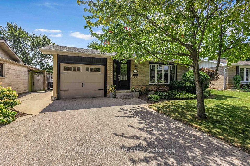 1432 Dewbourne Crescent, Burlington, ON L7M 1E7 at 1432 Dewbourne Crescent, Burlington, ON L7M 1E7, Burlington, ON, L7M 1E7