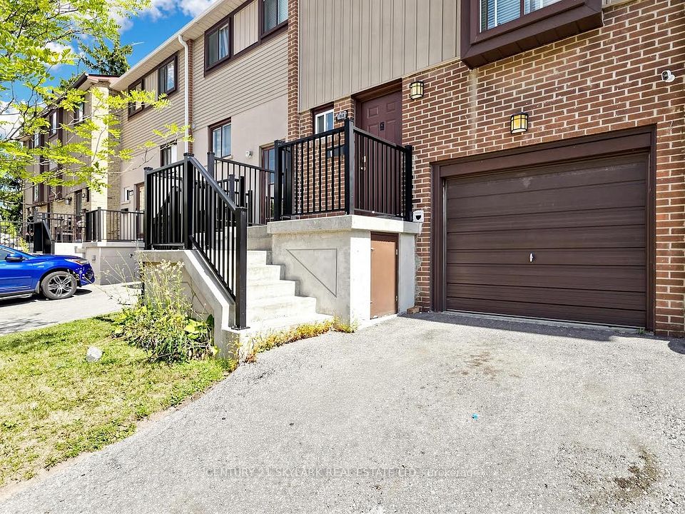 164 Moregate Crescent N, Brampton, ON L6S 3K9 at 164 Moregate Crescent N, Brampton, ON L6S 3K9, Brampton, ON, L6S 3K9
