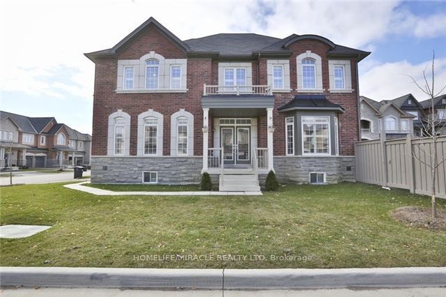 8 Arrowstone Court, Brampton, ON L6R 3T5 at 8 Arrowstone Court, Brampton, ON L6R 3T5, Brampton, ON, L6R 3T5