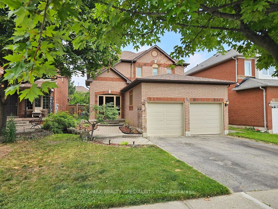 34 Killaloe Crescent, Halton Hills, ON L7G 5N2 at 34 Killaloe Crescent, Halton Hills, ON L7G 5N2, Halton Hills, ON, L7G 5N2