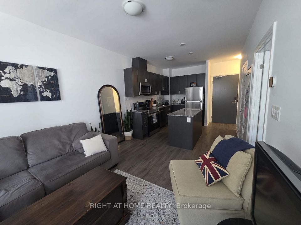 3285 Carding Mill Trail 204, Oakville, ON L6M 5P7 at 3285 Carding Mill Trail 204, Oakville, ON L6M 5P7, Oakville, ON, L6M 5P7