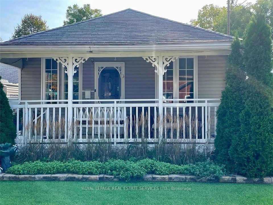 Detached at 30 College Street, Halton Hills, ON L7G 2N7, Halton Hills