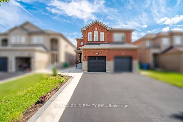 7334 Lowville Heights, Mississauga, ON L5N 8L4 at 7334 Lowville Heights, Mississauga, ON L5N 8L4, Mississauga, ON, L5N 8L4