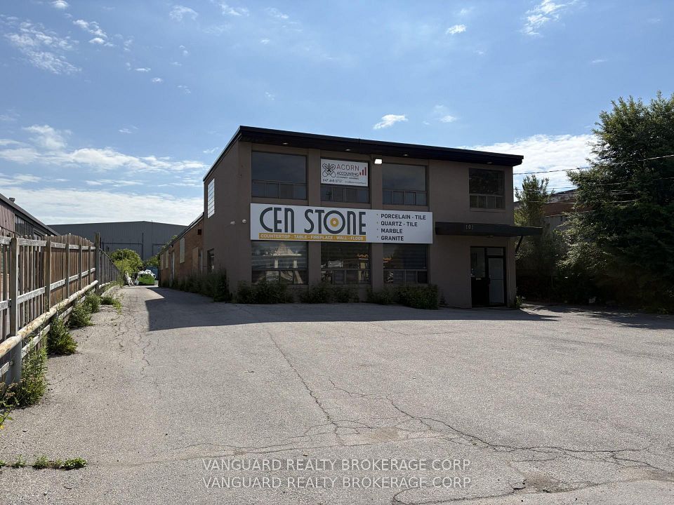 101 Rivalda Road, Toronto, ON M9M 2M6