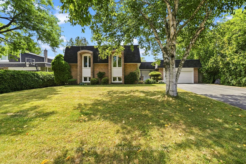 244 Willowridge Court, Oakville, ON L6L 5J2 at 244 Willowridge Court, Oakville, ON L6L 5J2, Oakville, ON, L6L 5J2