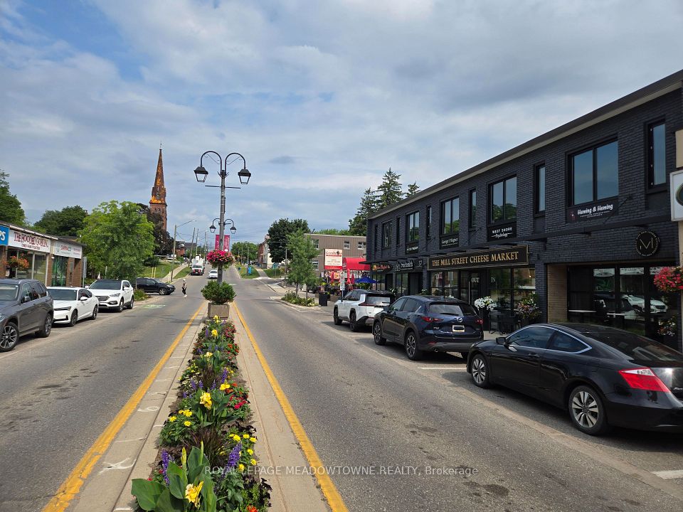37 Main Street S Suite E, Halton Hills, ON L7G 3G2