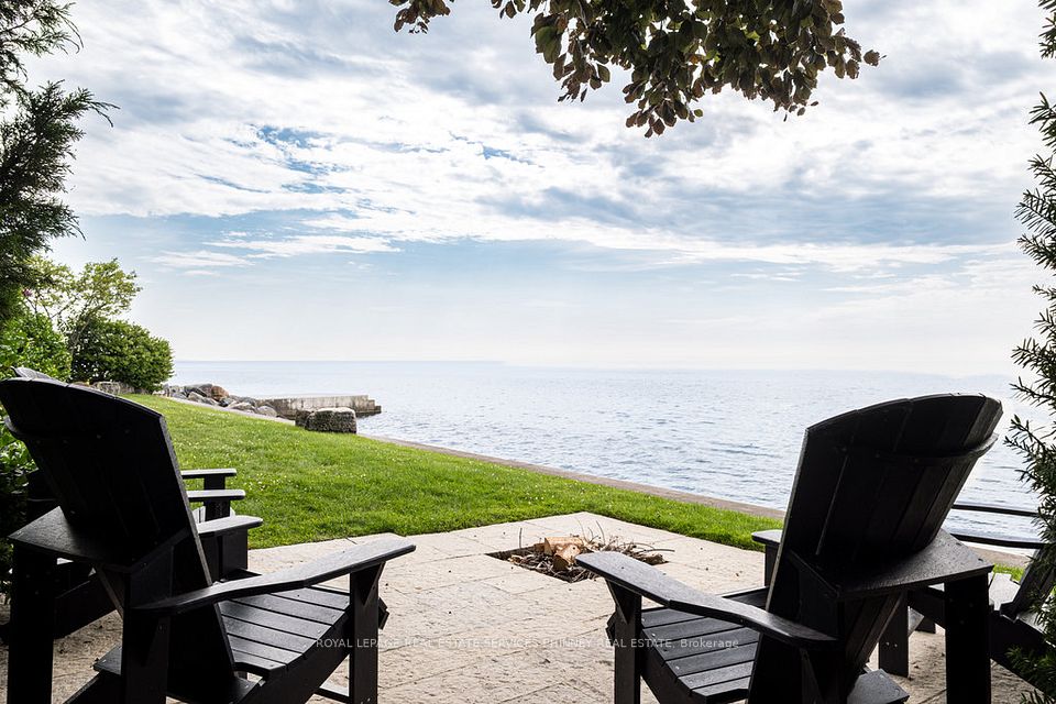 6 Ennisclare Drive W, Oakville, ON L6J 4N2 at 6 Ennisclare Drive W, Oakville, ON L6J 4N2, Oakville, ON, L6J 4N2