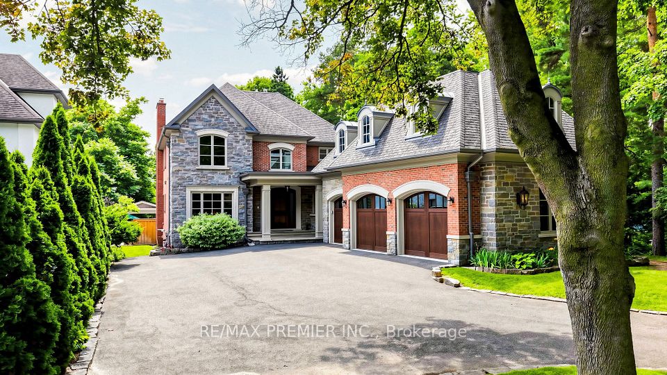 2064 Dickson Road, Mississauga, ON L5B 1Y6 at 2064 Dickson Road, Mississauga, ON L5B 1Y6, Mississauga, ON, L5B 1Y6