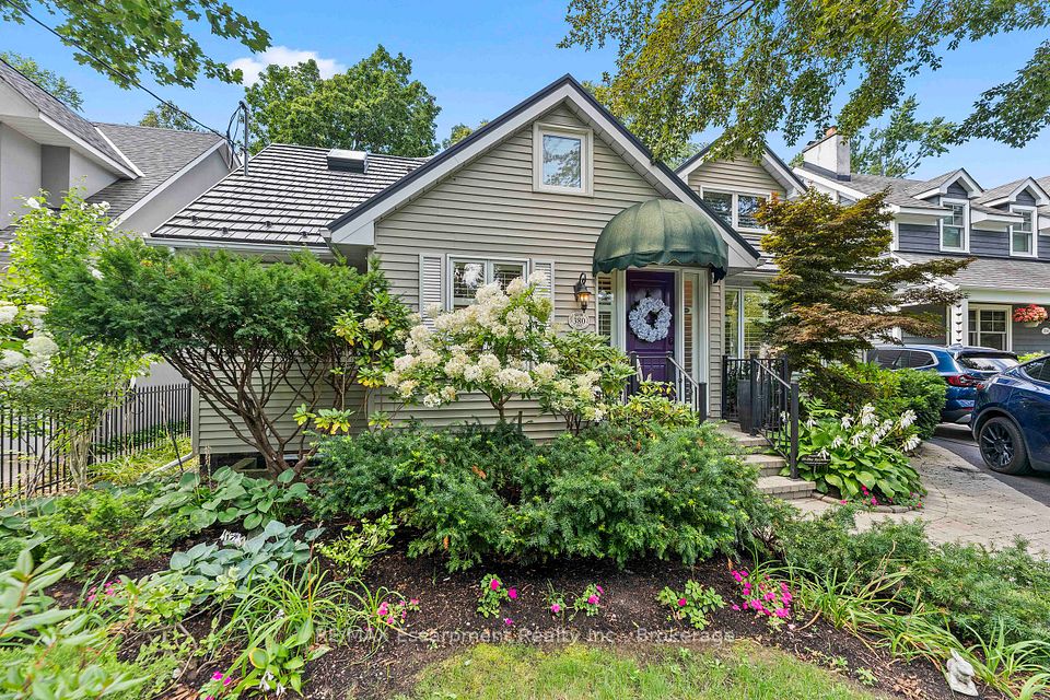 380 Watson Avenue, Oakville, ON L6J 3V8 at 380 Watson Avenue, Oakville, ON L6J 3V8, Oakville, ON, L6J 3V8