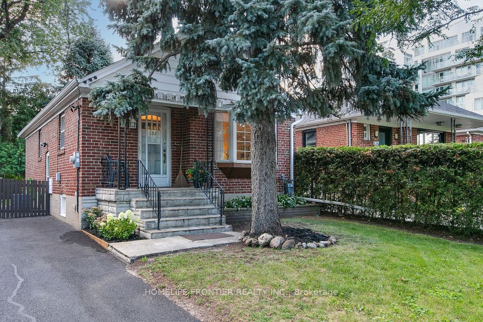 132 Wesley Street, Toronto, ON M8Y 2X1 at 132 Wesley Street, Toronto, ON M8Y 2X1, Toronto W07, ON, M8Y 2X1