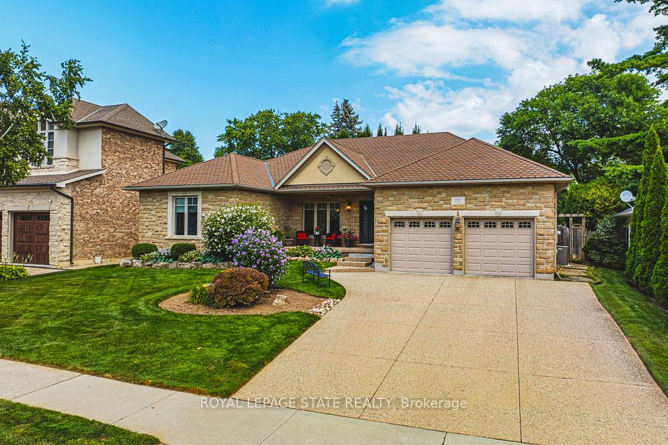 231 Pine Cove Road, Burlington, ON L7N 1W1 at 231 Pine Cove Road, Burlington, ON L7N 1W1, Burlington, ON, L7N 1W1