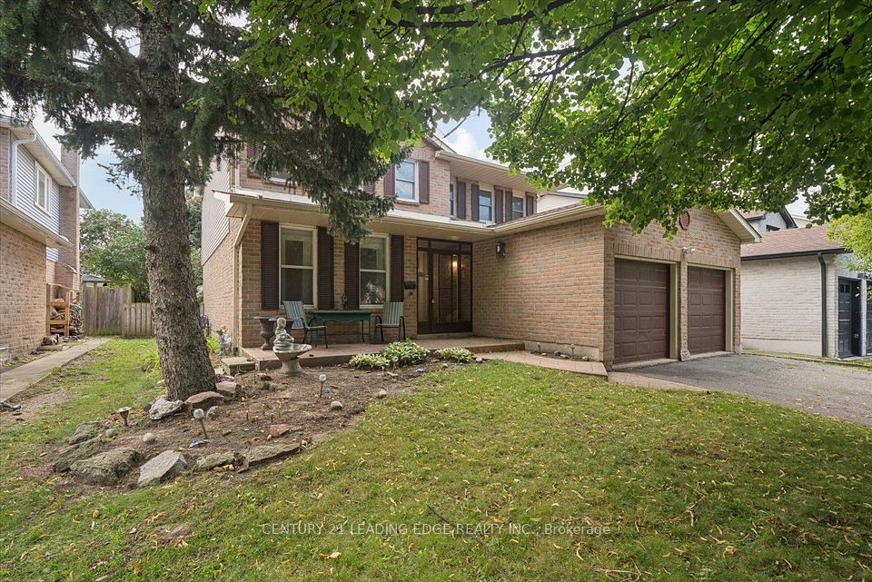3074 Tours Road, Mississauga, ON L5N 3J2 at 3074 Tours Road, Mississauga, ON L5N 3J2, Mississauga, ON, L5N 3J2