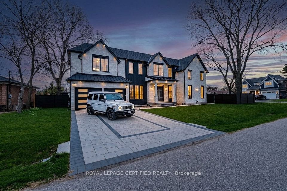 1404 Waverly Avenue SW, Oakville, ON L6L 2S3 at 1404 Waverly Avenue SW, Oakville, ON L6L 2S3, Oakville, ON, L6L 2S3