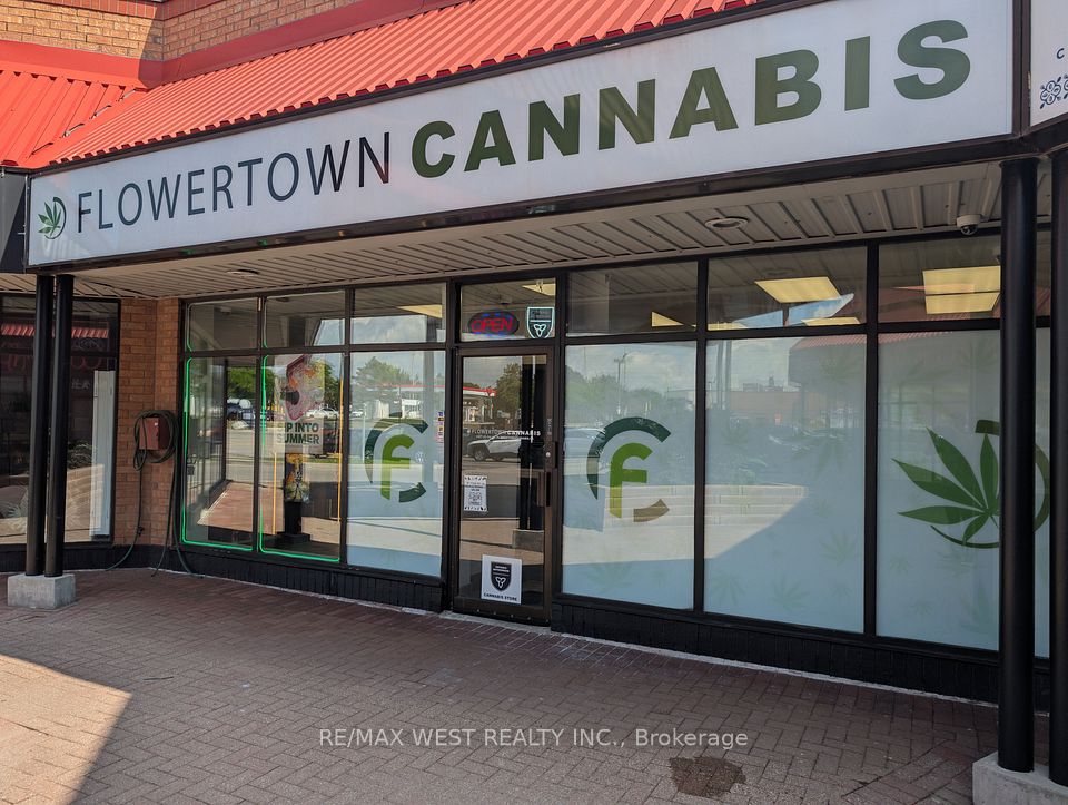 3105 Winston Churchill Boulevard 16, Mississauga, ON L5L 1P5