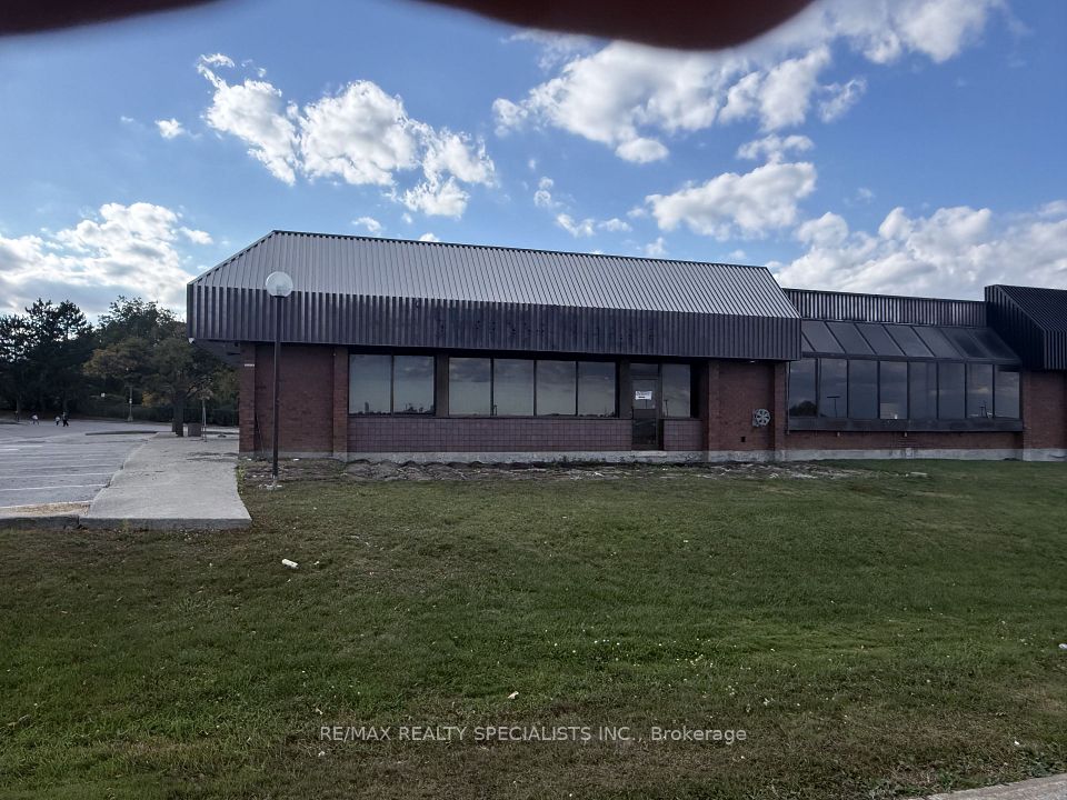 6430 Erin Mills Parkway, Mississauga, ON L5N 3P3