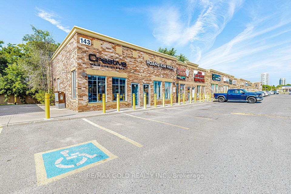 143 Clarence Street, Unit 16 Street 16, Brampton, ON L6W 1T2