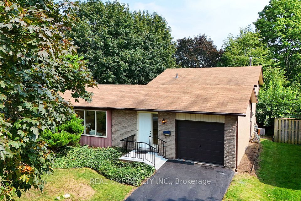 3148 Bentworth Drive, Burlington, ON L7M 1M2 at 3148 Bentworth Drive, Burlington, ON L7M 1M2, Burlington, ON, L7M 1M2