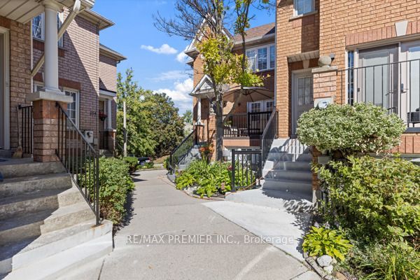 116 Rory Road 8, Toronto, ON M6L 3G1 at 116 Rory Road 8, Toronto, ON M6L 3G1, Toronto W04, ON, M6L 3G1