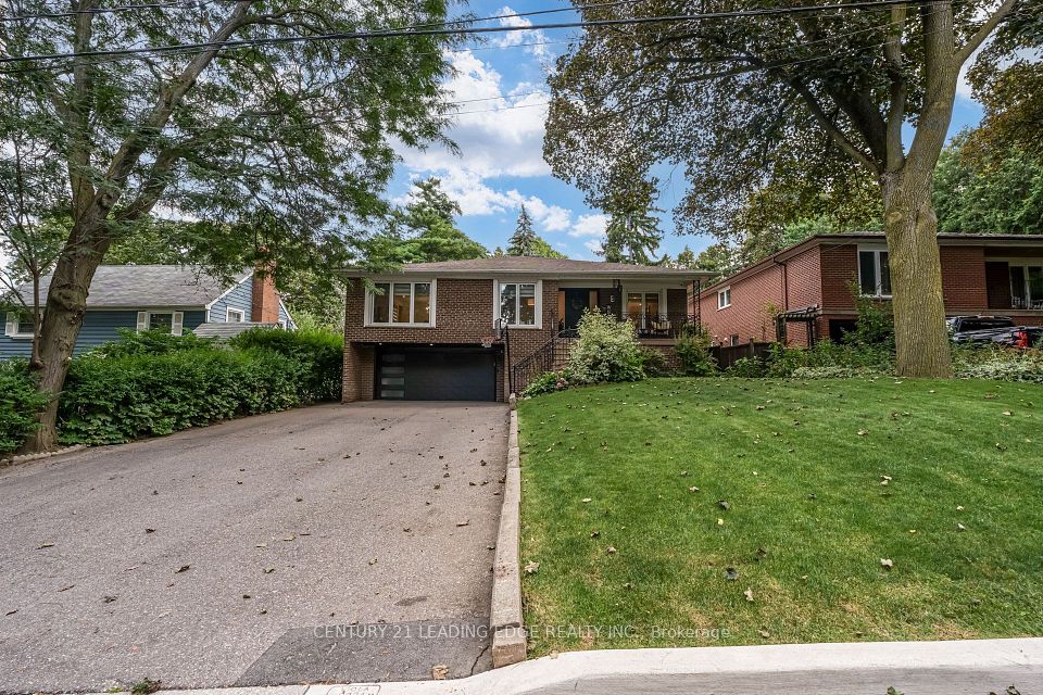 5 Mountbatten Road, Toronto, ON M9P 1Y8 at 5 Mountbatten Road, Toronto, ON M9P 1Y8, Toronto W09, ON, M9P 1Y8