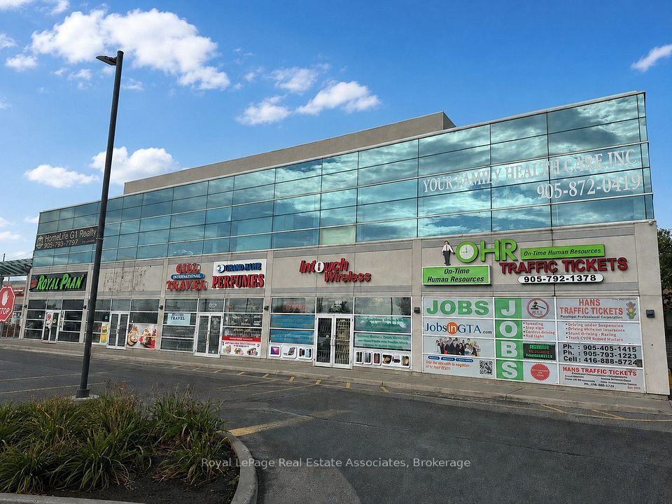 2260 Bovaird Drive E 206/208, Brampton, ON L6R 3J5