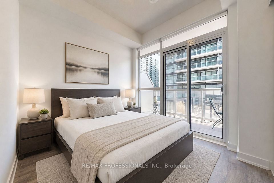 251 Manitoba Street 504, Toronto, ON M8Y 0C7 at 251 Manitoba Street 504, Toronto, ON M8Y 0C7, Toronto W06, ON, M8Y 0C7
