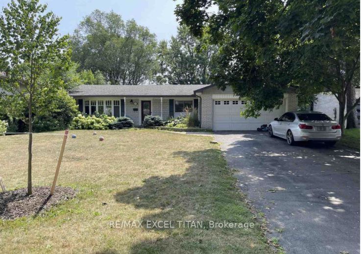 Detached at 1566 Venetia Drive, Oakville, ON L6L 1K7, Oakville