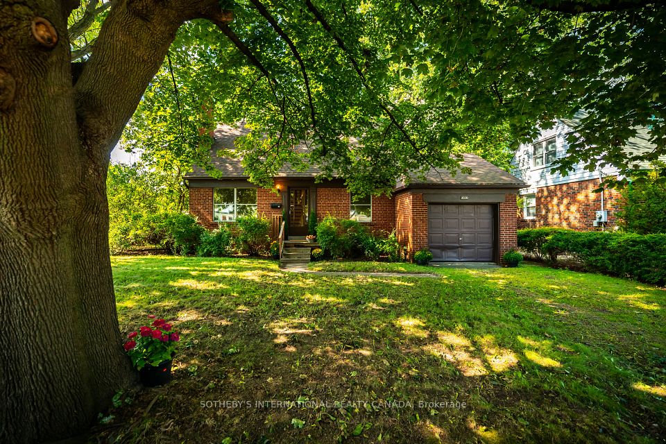 2050 Russett Road, Mississauga, ON L4Y 1B9 at 2050 Russett Road, Mississauga, ON L4Y 1B9, Mississauga, ON, L4Y 1B9
