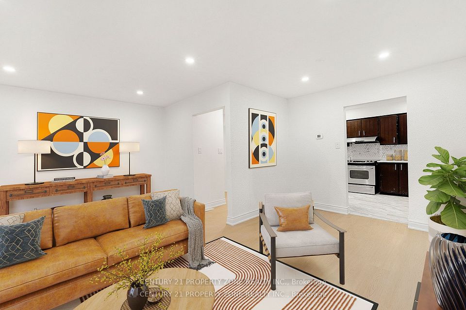 96 Centre Street N, Brampton, ON L6V 2Z3 at 96 Centre Street N, Brampton, ON L6V 2Z3, Brampton, ON, L6V 2Z3