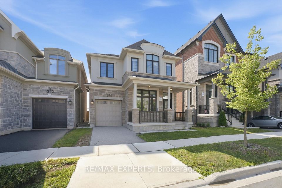 1296 Aymond Crescent W, Oakville, ON L6H 7W8 at 1296 Aymond Crescent W, Oakville, ON L6H 7W8, Oakville, ON, L6H 7W8