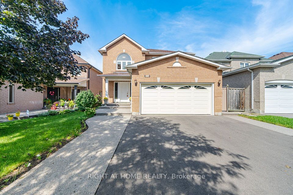 975 Mantle Crescent, Mississauga, ON L5V 2G3 at 975 Mantle Crescent, Mississauga, ON L5V 2G3, Mississauga, ON, L5V 2G3