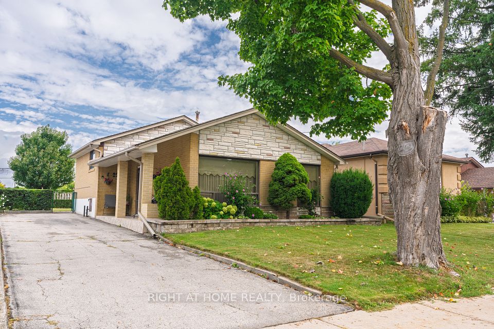 22 Monterrey Drive, Toronto, ON M9V 1S8 at 22 Monterrey Drive, Toronto, ON M9V 1S8, Toronto W10, ON, M9V 1S8