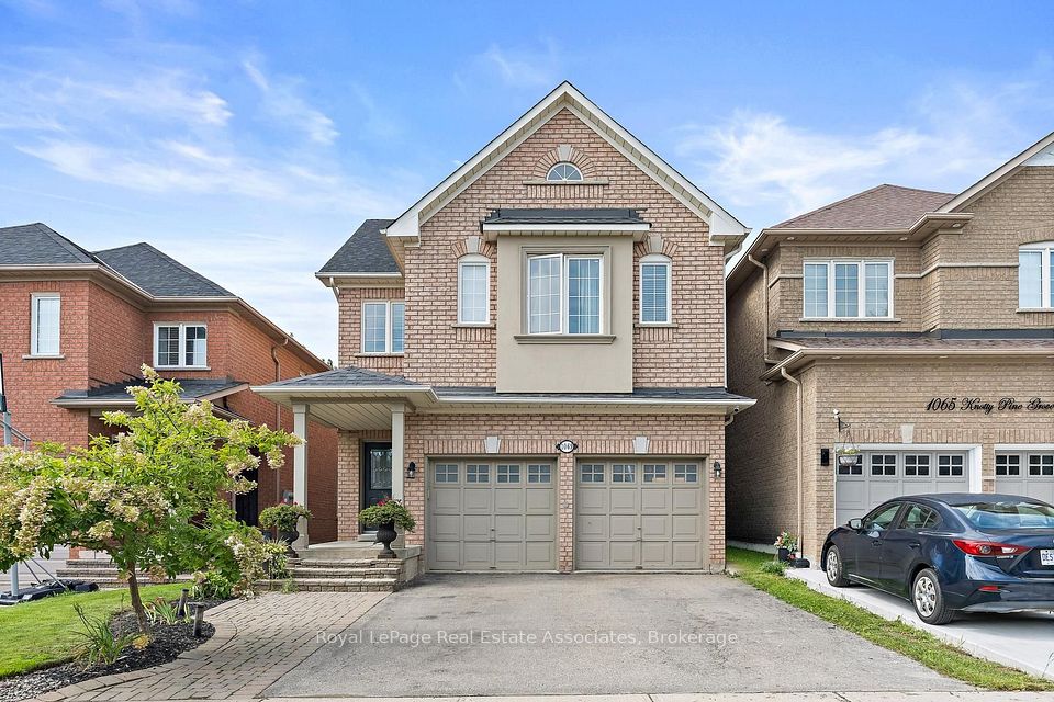 1069 Knotty Pine Grove, Mississauga, ON L5W 1J6 at 1069 Knotty Pine Grove, Mississauga, ON L5W 1J6, Mississauga, ON, L5W 1J6