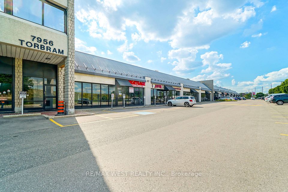 7956 Torbram Road 20 (10), Brampton, ON L6T 5A2