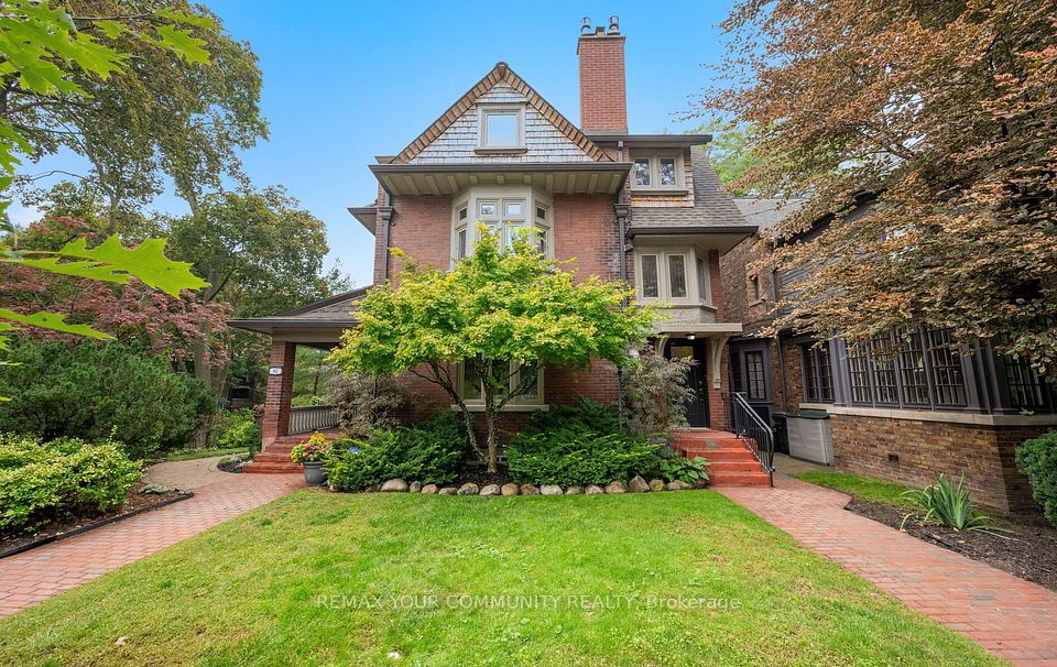 62 Indian Grove, Toronto, ON M6R 2Y4 at 62 Indian Grove, Toronto, ON M6R 2Y4, Toronto W01, ON, M6R 2Y4