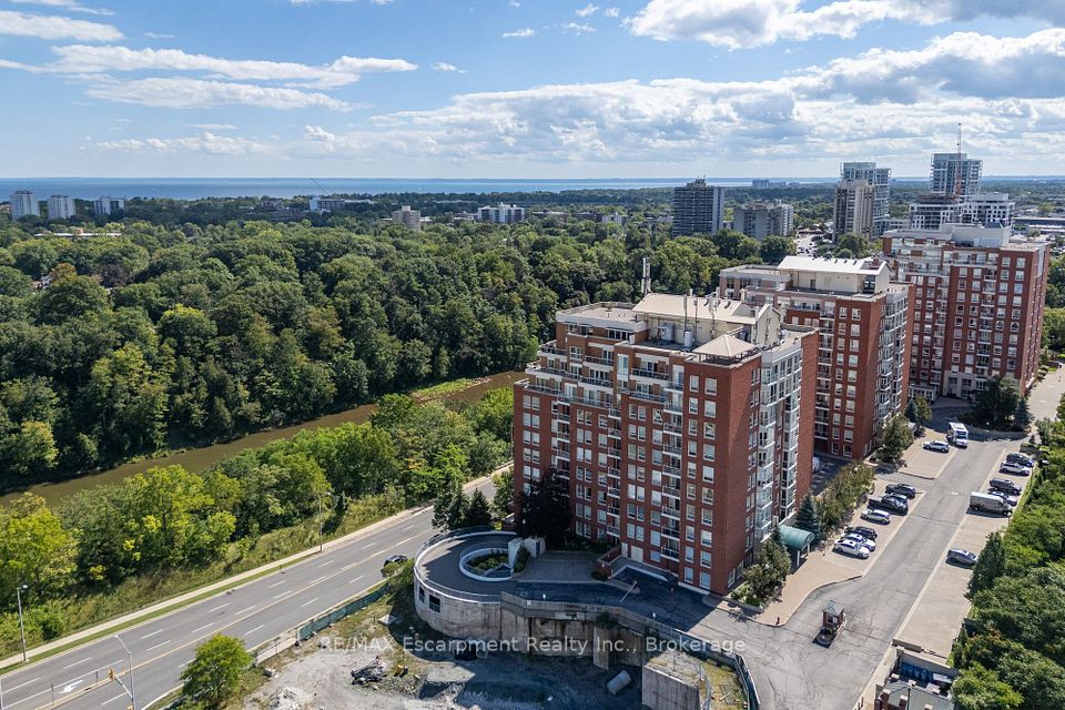 60 Old Mill Road PH1, Oakville, ON L6J 7V9 at 60 Old Mill Road PH1, Oakville, ON L6J 7V9, Oakville, ON, L6J 7V9