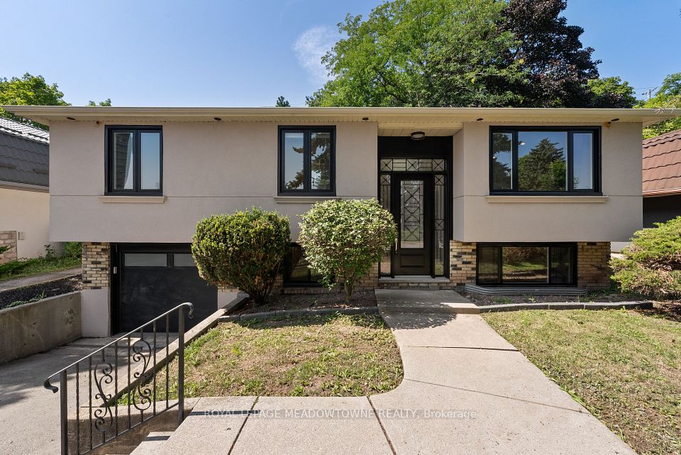 1268 Forest Hill, Oakville, ON L6H 2C3 at 1268 Forest Hill, Oakville, ON L6H 2C3, Oakville, ON, L6H 2C3