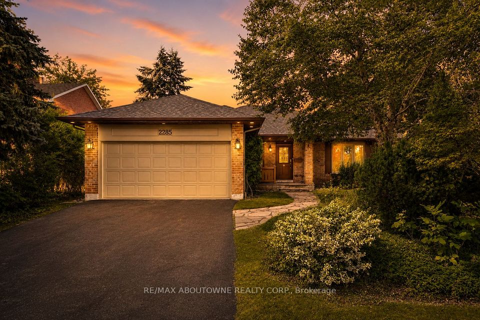 2285 Dunedin Road, Oakville, ON L6J 5V4 at 2285 Dunedin Road, Oakville, ON L6J 5V4, Oakville, ON, L6J 5V4