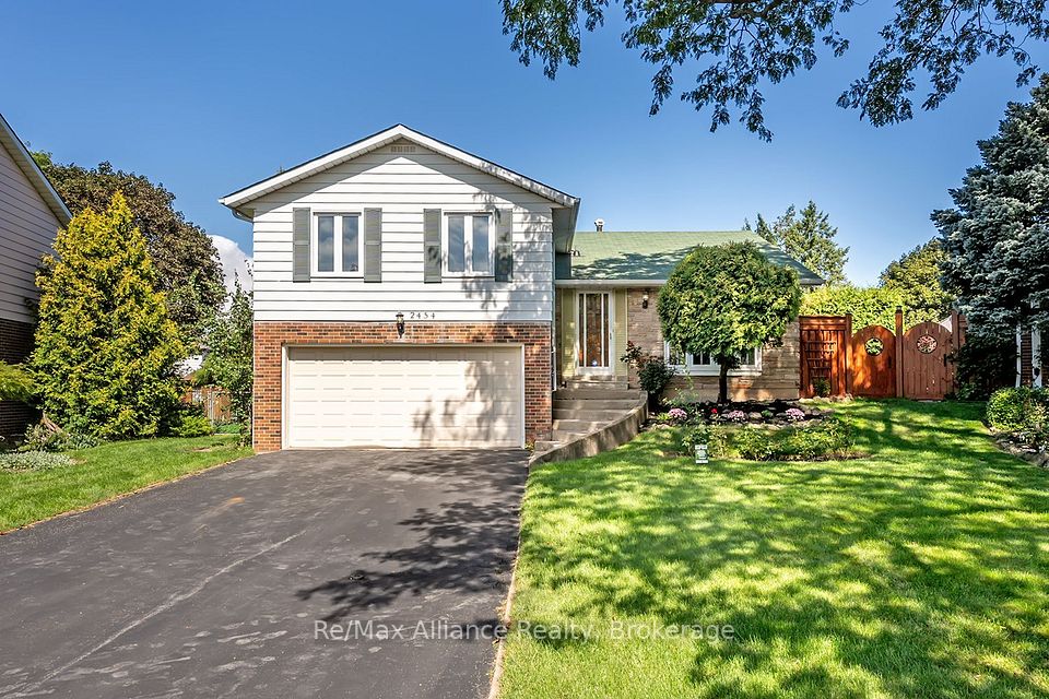 2454 Woking Crescent, Mississauga, ON L5K 1Z7 at 2454 Woking Crescent, Mississauga, ON L5K 1Z7, Mississauga, ON, L5K 1Z7