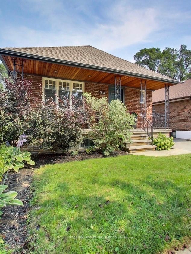 21 Parker Avenue, Toronto, ON M8Z 4L6 at 21 Parker Avenue, Toronto, ON M8Z 4L6, Toronto W07, ON, M8Z 4L6