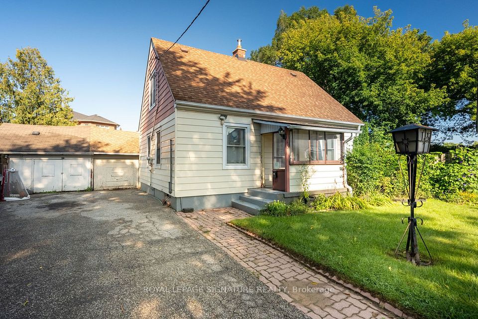 15 Kemp Square, Toronto, ON M6M 2V5 at 15 Kemp Square, Toronto, ON M6M 2V5, Toronto W04, ON, M6M 2V5