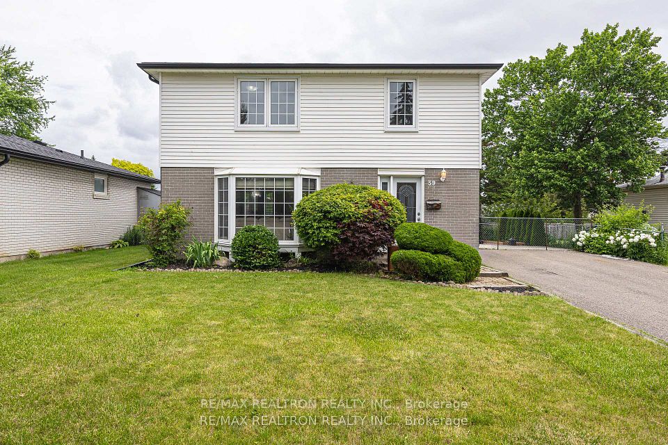 39 Deloraine Drive, Brampton, ON L6T 1T6 at 39 Deloraine Drive, Brampton, ON L6T 1T6, Brampton, ON, L6T 1T6