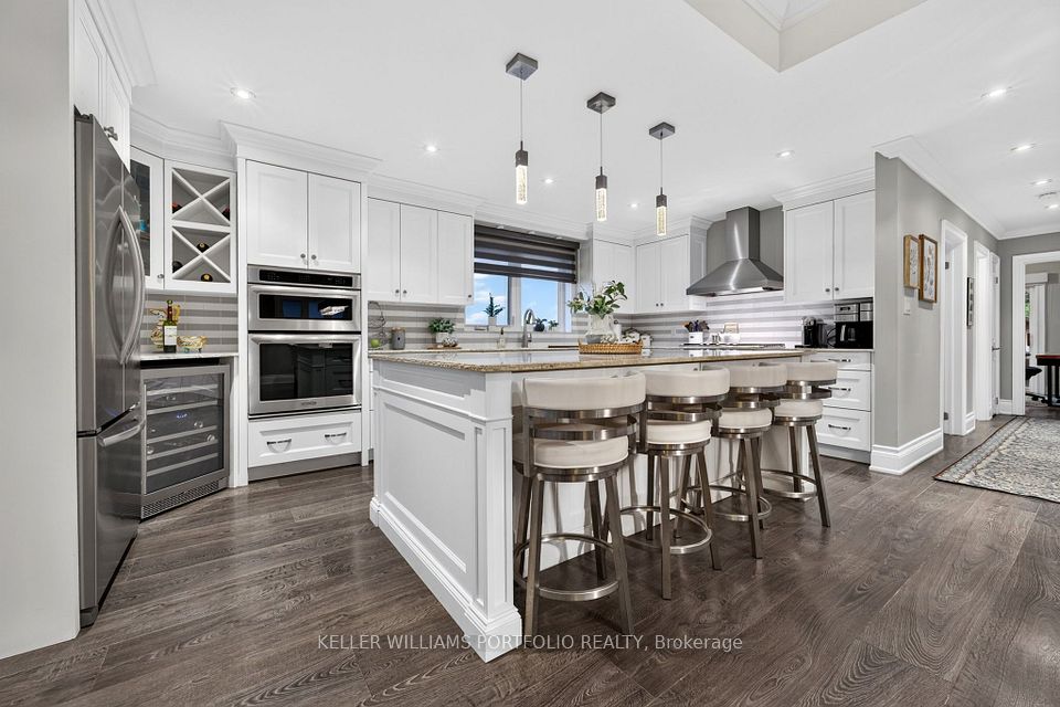 5 Northampton Drive, Toronto, ON M9B 4S5 at 5 Northampton Drive, Toronto, ON M9B 4S5, Toronto W08, ON, M9B 4S5