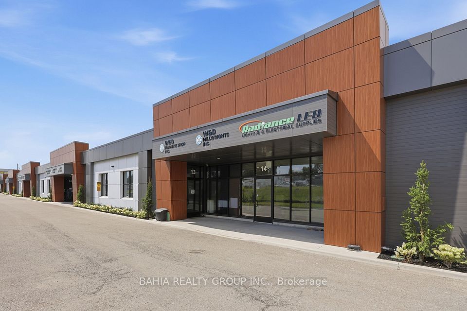 35 Stoffel Drive 13 - 14, Toronto, ON M9W 6A8