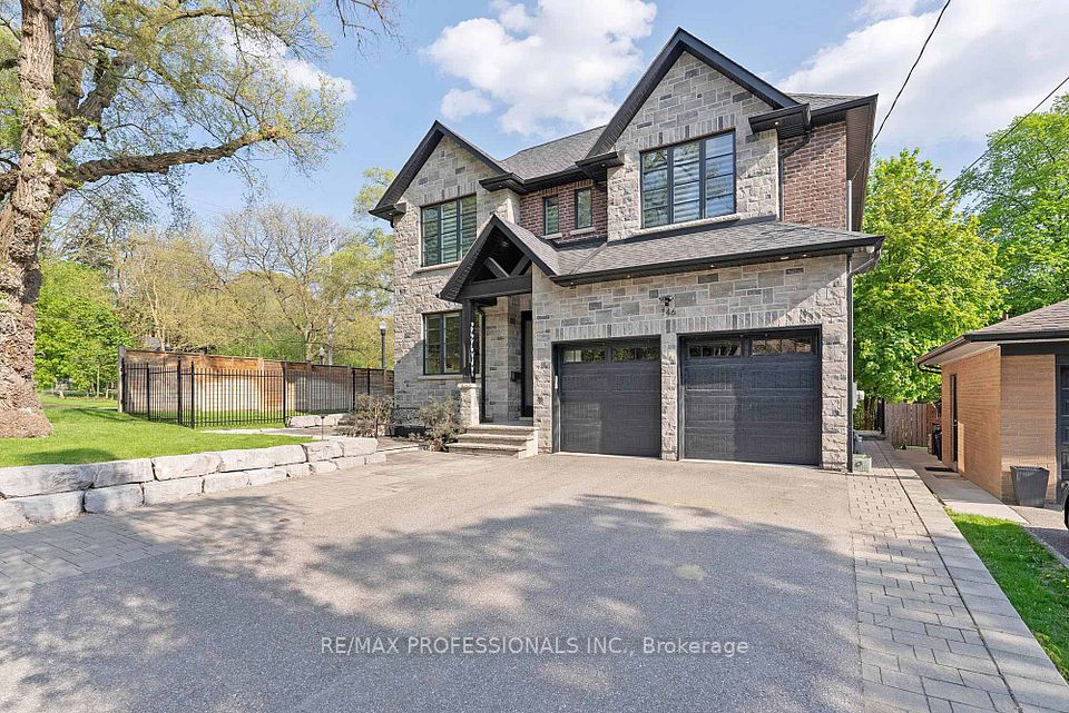 146 Thompson Avenue, Toronto, ON M8Z 3V2 at 146 Thompson Avenue, Toronto, ON M8Z 3V2, Toronto W07, ON, M8Z 3V2